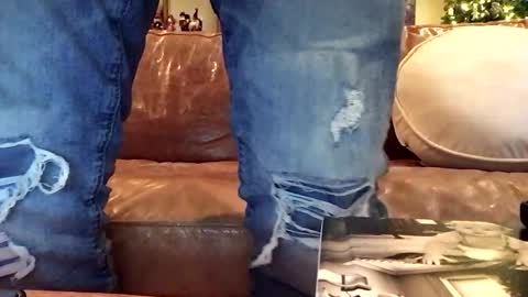 Snapshot of jayz_930 chatting on December 2024 09:51:01 PM jayz_930 online show from December 2024 09:51:01 PM