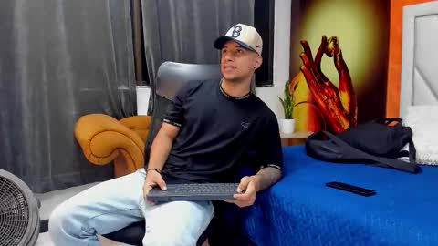 jaze_bradley online show from November 2025 11:24:01 AM