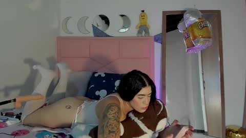 Snapshot of jazmin_barreraa chatting on October 2025 06:16:02 PM jazmin online show from October 2025 06:16:02 PM