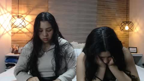 Jazmin and Scarlett online show from December 2025 07:50:02 AM