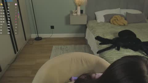 Mira the personal mirage D online show from November 2025 07:04:01 PM