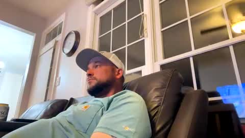 Snapshot of jbills910910 chatting on April 2026 03:53:02 AM jbills910910 online show from April 2026 03:53:02 AM