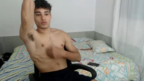 Snapshot of jbunny03 chatting on March 2026 05:33:02 AM Lin online show from March 2026 05:33:02 AM