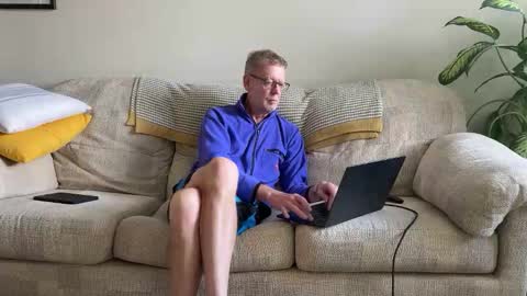 Jon online show from October 2025 10:36:02 AM