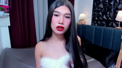 Snapshot of jchugecock chatting on November 2025 11:03:01 PM jchugecock online show from November 2025 11:03:01 PM