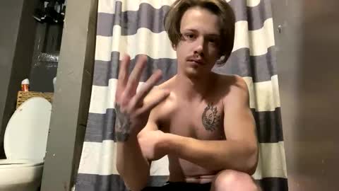 jdick2005 online show from February 2026 06:09:01 AM