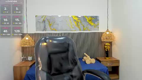 jdwhite18 online show from July 2026 06:47:02 AM