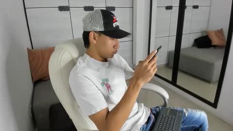 Snapshot of jean_bllack chatting on October 2025 11:22:02 AM Jean Bllack online show from October 2025 11:22:02 AM