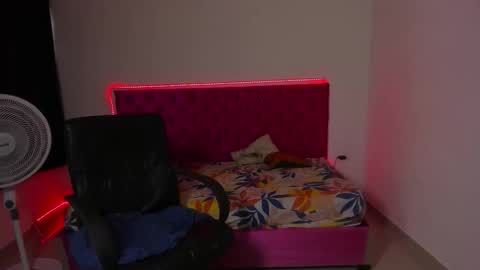 Snapshot of jean_burns chatting on February 2026 07:23:01 PM jean_burns online show from February 2026 07:23:01 PM