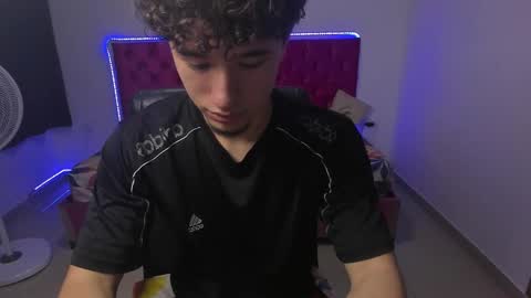 Snapshot of jean_burns chatting on March 2026 07:09:01 PM jean_burns online show from March 2026 07:09:01 PM