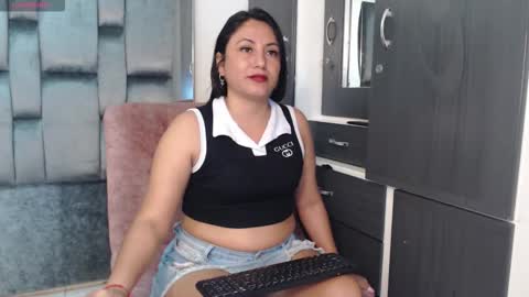 Snapshot of jean_foster chatting on March 2026 09:20:02 PM Mistress Jane Foster online show from March 2026 09:20:02 PM