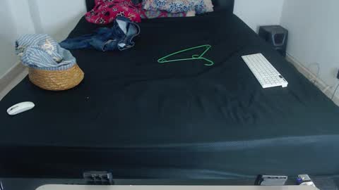 Snapshot of jeancarloscum chatting on December 2025 08:04:01 PM Jean Carlos online show from December 2025 08:04:01 PM