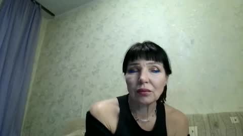 Snapshot of jeanedavis chatting on April 2026 06:43:01 PM JeaneDavis online show from April 2026 06:43:01 PM
