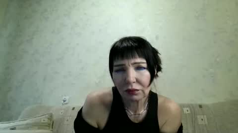 Snapshot of jeanedavis chatting on April 2026 12:43:01 PM JeaneDavis online show from April 2026 12:43:01 PM
