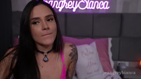 Bianca online show from September 2025 07:25:02 PM