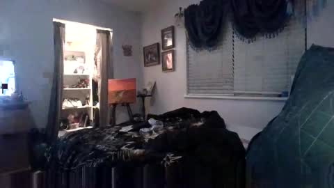 Snapshot of jeaniereed123 chatting on April 2026 05:49:02 AM Selene Poker Goddess online show from April 2026 05:49:02 AM