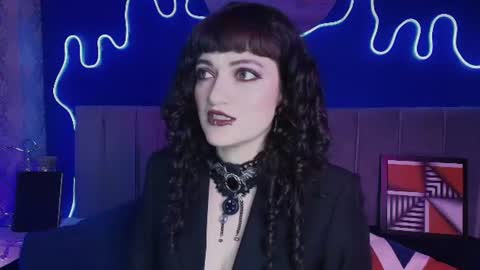 Jean online show from July 2026 08:00:01 PM