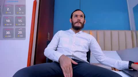 Snapshot of jeanpiere02 chatting on October 2025 03:05:02 AM Jeanpiere online show from October 2025 03:05:02 AM