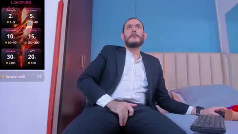 Snapshot of jeanpiere02 chatting on November 2025 10:57:02 PM Jeanpiere online show from November 2025 10:57:02 PM