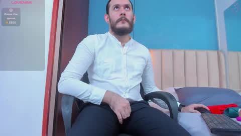 Snapshot of jeanpiere02 chatting on December 2025 05:35:02 AM Jeanpiere online show from December 2025 05:35:02 AM