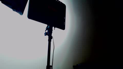 Snapshot of jeanys_sneider chatting on February 2025 12:41:02 PM Jeays online show from February 2025 12:41:02 PM