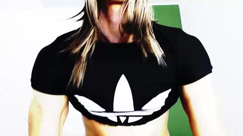 Snapshot of jeanys_sneider chatting on February 2025 05:02:01 AM Jeays online show from February 2025 05:02:01 AM