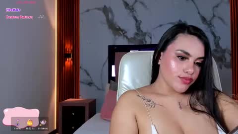 Jeen Taylor online show from November 2025 08:09:02 PM