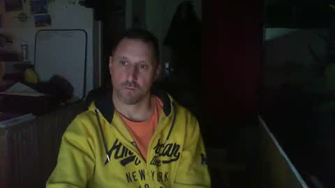 Snapshot of jef74700 chatting on February 2025 04:32:02 AM Jrme online show from February 2025 04:32:02 AM