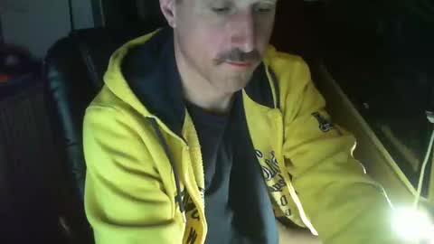 Snapshot of jef74700 chatting on March 2025 04:36:02 AM Jrme online show from March 2025 04:36:02 AM