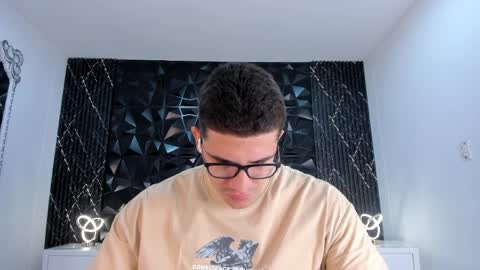 Snapshot of jeffdaltton chatting on April 2026 01:01:01 PM Jeff online show from April 2026 01:01:01 PM