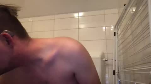 jeffrey195567 online show from October 2025 06:40:01 PM