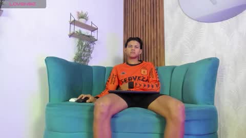 Snapshot of jeffry_wolvess chatting on February 2026 12:12:01 PM Jeffry online show from February 2026 12:12:01 PM