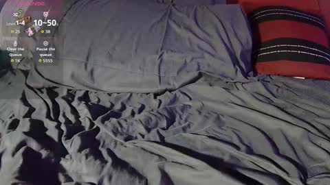 Snapshot of jeffsteel chatting on October 2025 04:02:02 PM Jeff online show from October 2025 04:02:02 PM