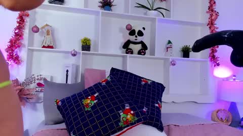 Jehn online show from December 2024 07:03:02 PM