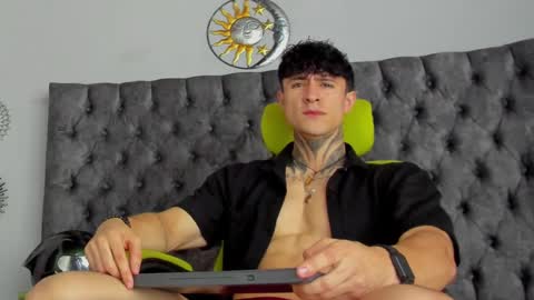 JC online show from January 2025 01:41:01 PM