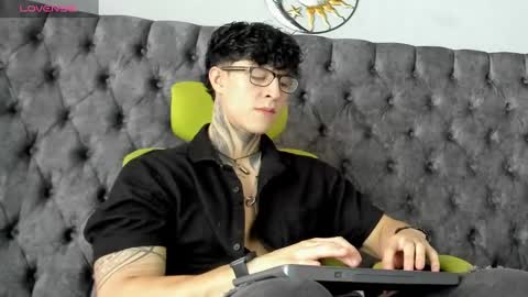 JC online show from March 2025 01:50:02 PM