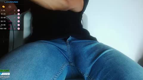 Snapshot of jeisongk chatting on February 2025 07:06:01 PM Jason online show from February 2025 07:06:01 PM