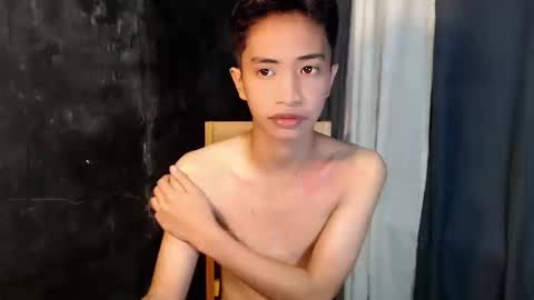 Snapshot of jel_oncamxx chatting on December 2025 12:11:02 PM JELicious online show from December 2025 12:11:02 PM