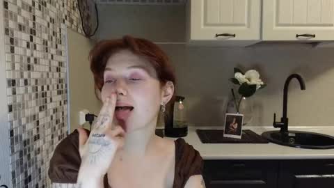 Snapshot of jelly_cherry chatting on January 2025 10:17:01 PM Emily online show from January 2025 10:17:01 PM