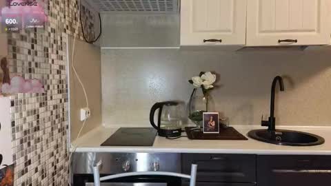 Snapshot of jelly_cherry chatting on October 2025 08:20:02 PM Emily online show from October 2025 08:20:02 PM