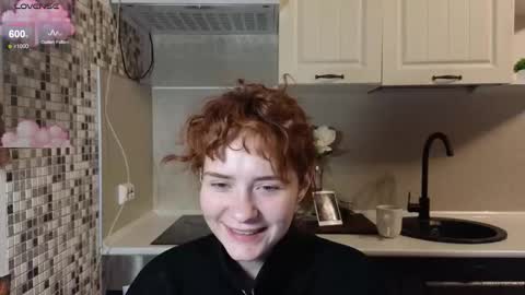 Snapshot of jelly_cherry chatting on October 2025 08:32:02 PM Emily online show from October 2025 08:32:02 PM