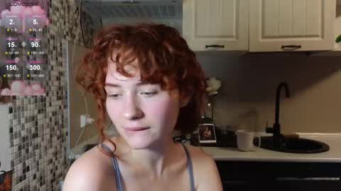 Snapshot of jelly_cherry chatting on November 2025 08:41:01 PM Emily online show from November 2025 08:41:01 PM