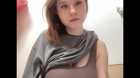 Snapshot of jelly_gum chatting on January 2025 11:48:01 AM Inna  online show from January 2025 11:48:01 AM