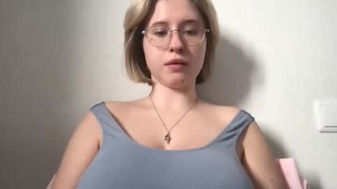 Inna  online show from January 2026 07:25:02 AM