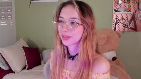 Jelly  online show from June 2026 01:45:01 AM