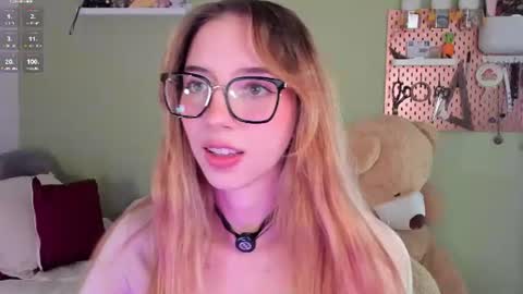 Jelly  online show from June 2026 01:09:01 AM