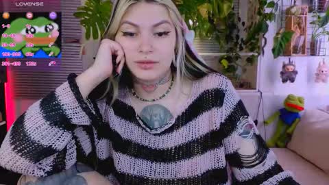 Jelya online show from September 2025 03:46:02 PM