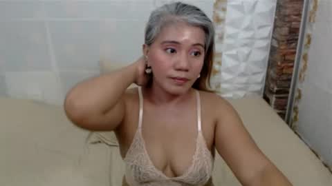 Jem online show from July 2026 10:03:01 PM