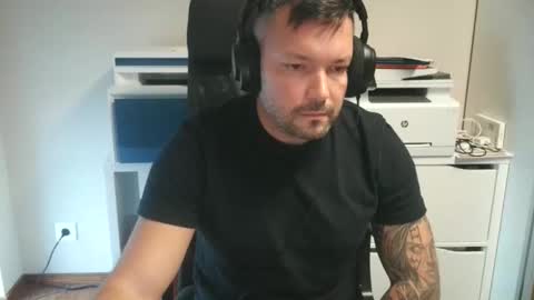 Snapshot of jendin_ chatting on December 2025 09:46:02 AM jendin_ online show from December 2025 09:46:02 AM