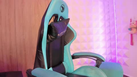 Snapshot of jendralevis chatting on September 2025 09:25:02 PM jendralevis online show from September 2025 09:25:02 PM